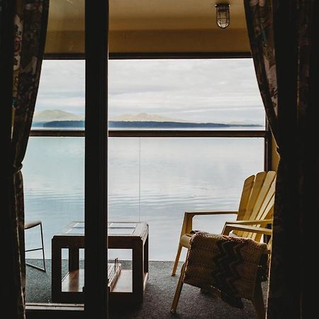 The Oceanfront Hotel Sointula Екстер'єр фото