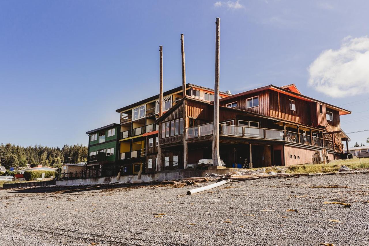 The Oceanfront Hotel Sointula Екстер'єр фото
