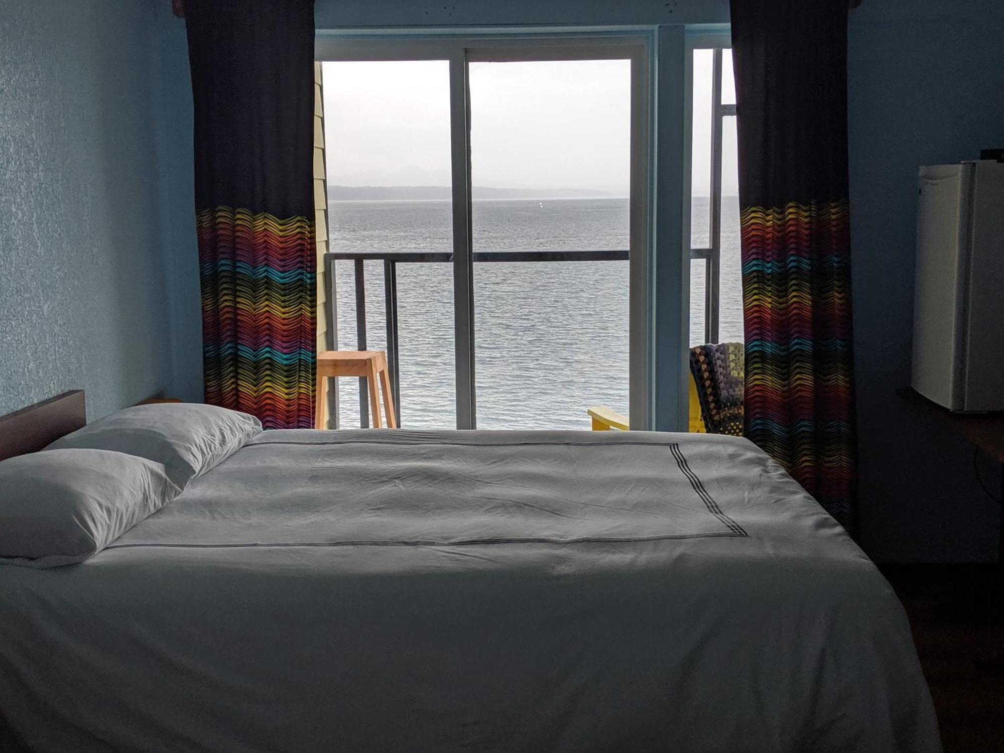 The Oceanfront Hotel Sointula Екстер'єр фото